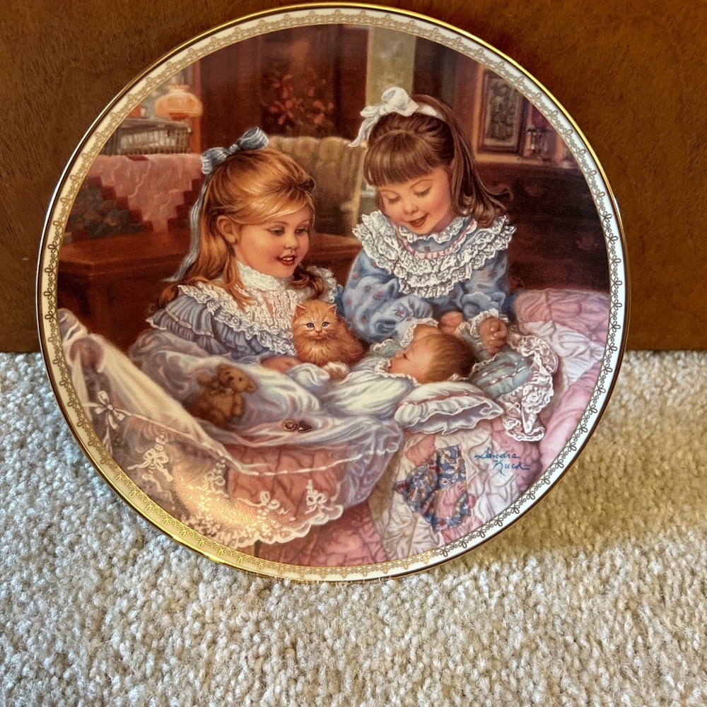 Reco “Little One” Charming Wall Plate Painted by Sandra Kuck